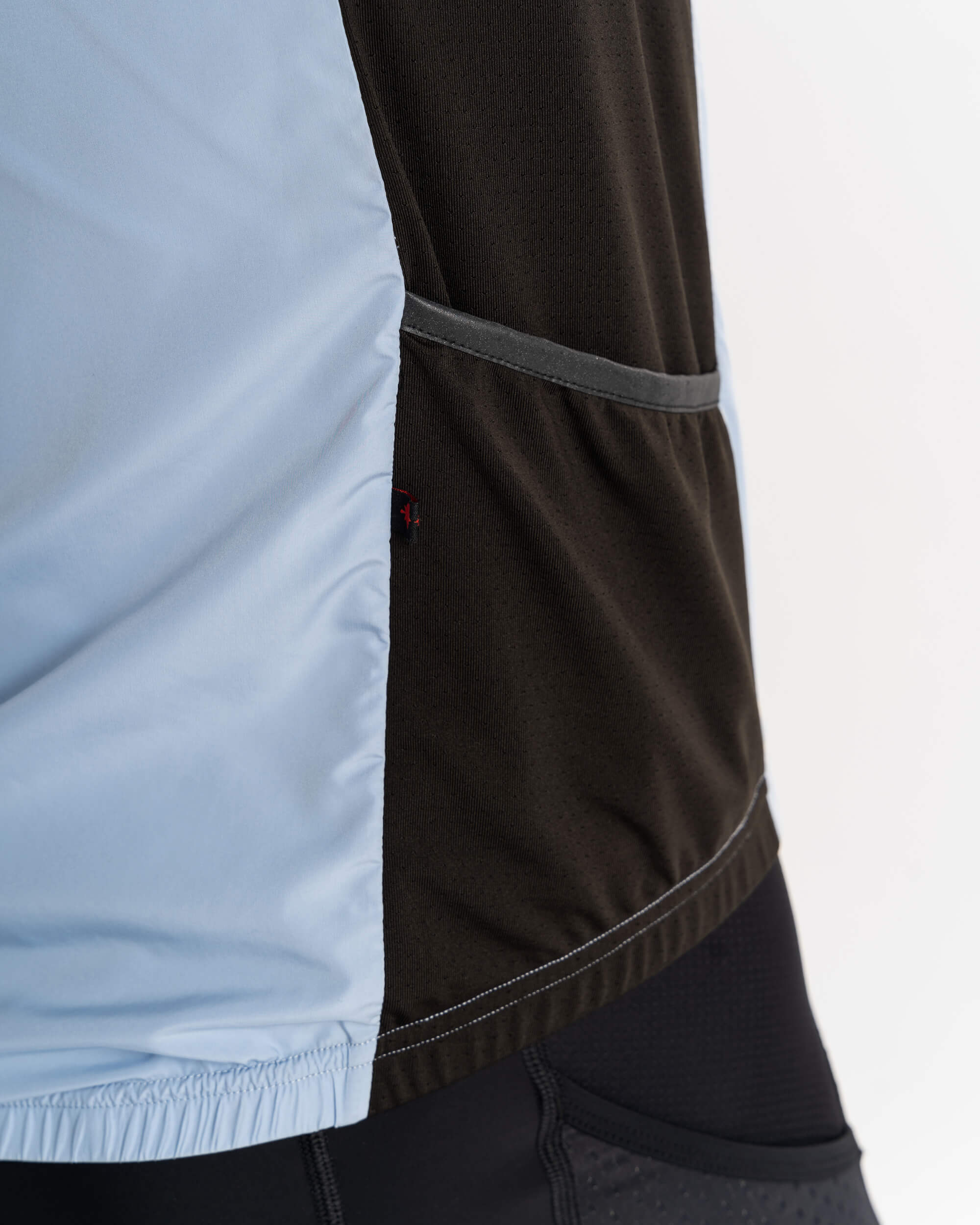 Compact Vest - Image 19